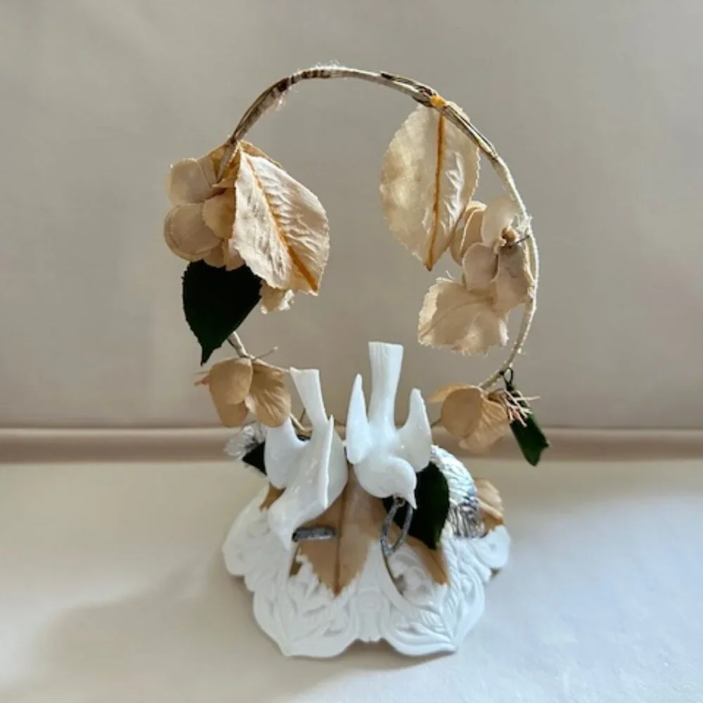Vintage Wedding Cake Topper